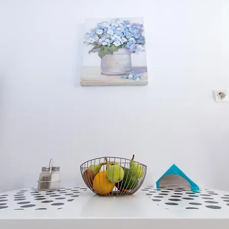 Διαμέρισμα Joannas Central Apartment Kim1 *