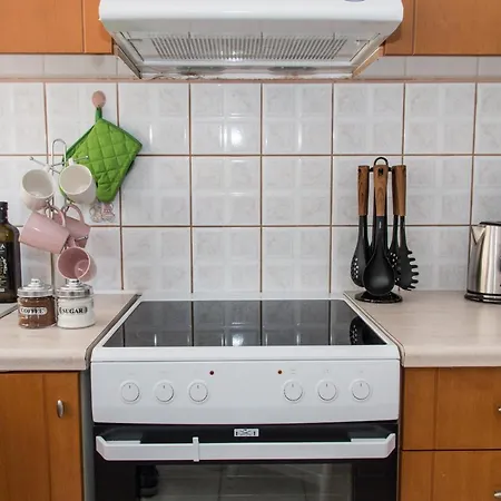 Διαμέρισμα Joannas Central Apartment Kim1